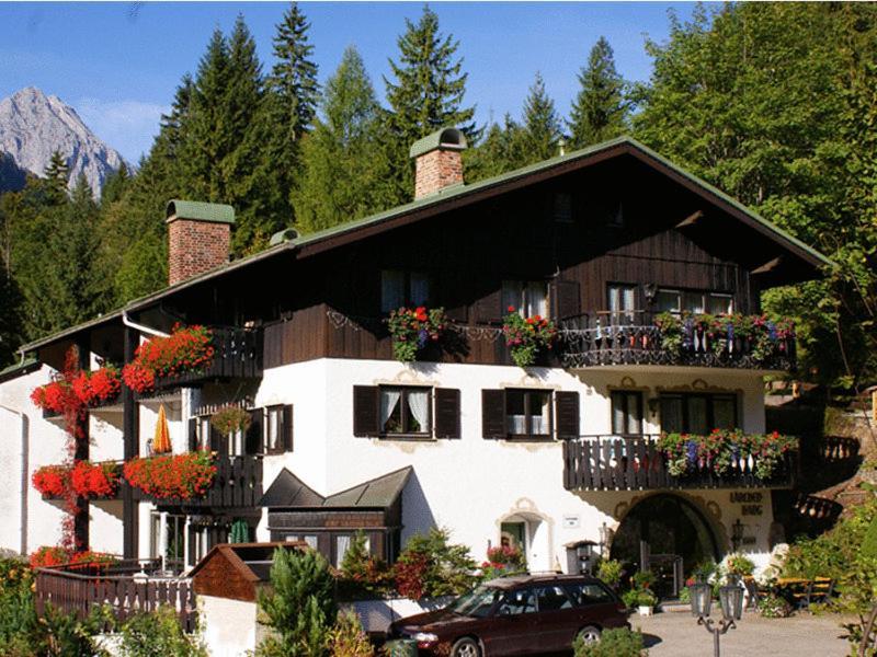 Gaestehaus Laerchenhang Mittenwald Exterior photo