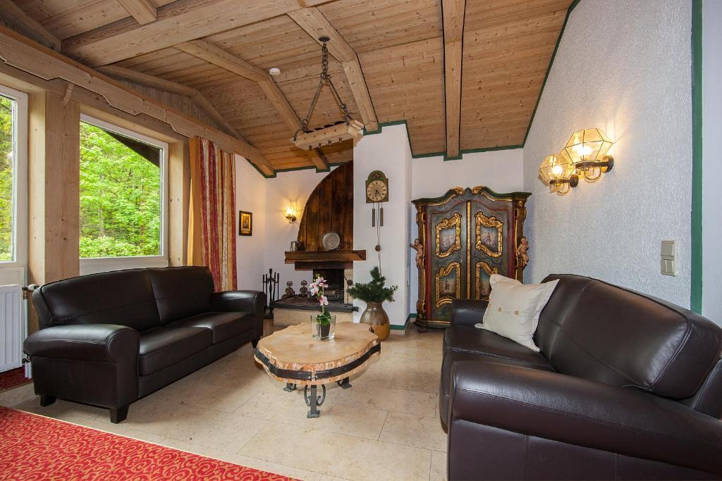Gaestehaus Laerchenhang Mittenwald Room photo